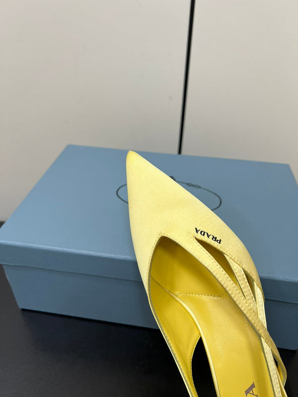 BALLERINE CON TAGLI IN RASO GIALLO CHIARO
