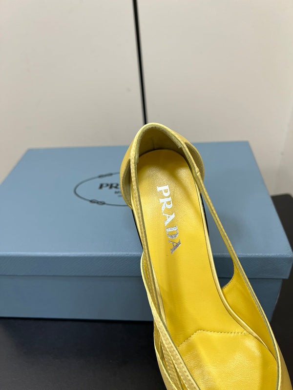 BALLERINE CON TAGLI IN RASO GIALLO CHIARO