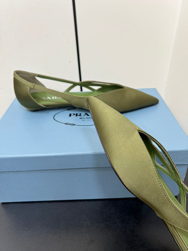 BALLERINE CON TAGLI IN RASO VERDE OLIVA