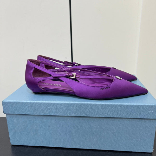 BALLERINA CON TAGLI IN RASO VIOLA CON FIBBIA DI PERLINE ATTACCATA