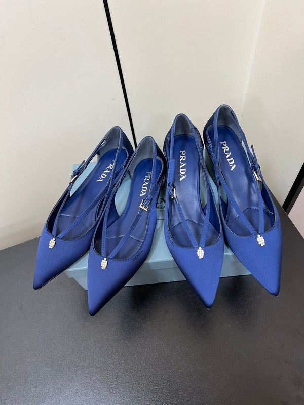 BALLERINA CON TAGLI IN RASO BLU NAVY CON FIBBIA DI PERLINE