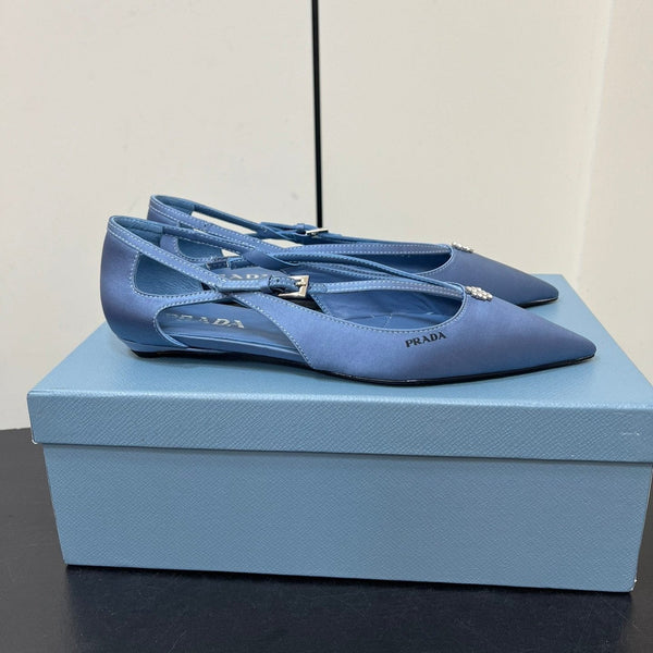BALLERINA CON TAGLI IN RASO BLU PERANO CON FIBBIA CON PERLINE