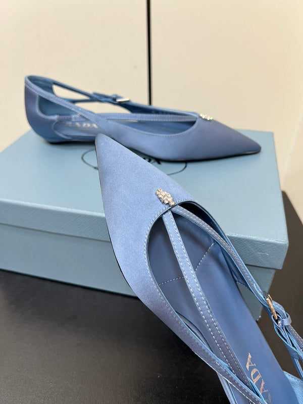 BALLERINA CON TAGLI IN RASO BLU PERANO CON FIBBIA CON PERLINE