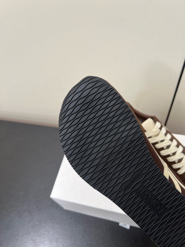 Sneaker Loewe Ballet Runner 2.0 in nylon e pelle di pecora marrone