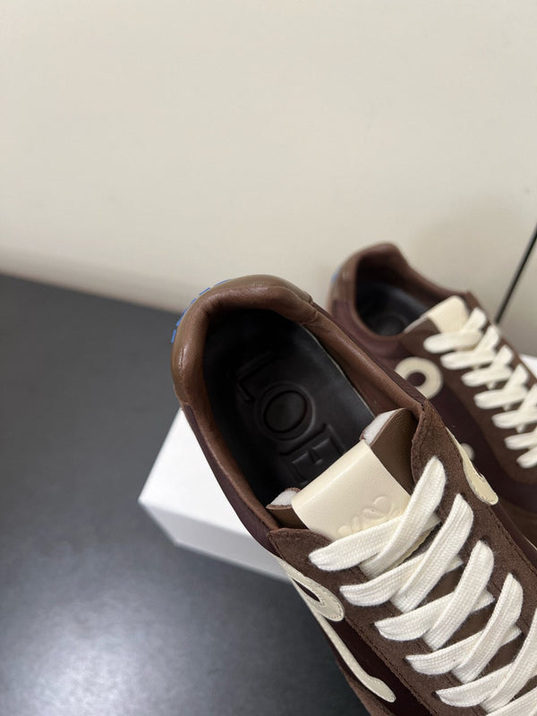 Sneaker Loewe Ballet Runner 2.0 in nylon e pelle di pecora marrone