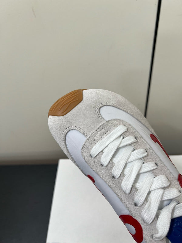 Sneaker Loewe Ballet Runner 2.0 in nylon e pelle di pecora bianca