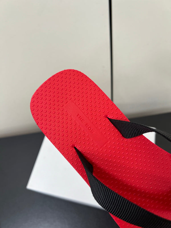 The Row Dune Flatform Thong Sandal In Dark Red Rubber And Black Canvas 340026