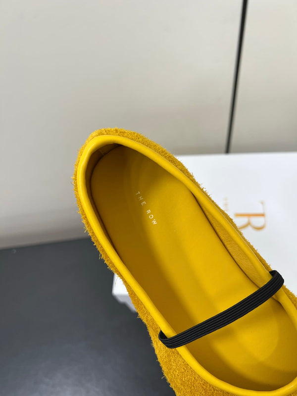 Elastic Ballet Slipper In Amber Gold Cow Suede 340037