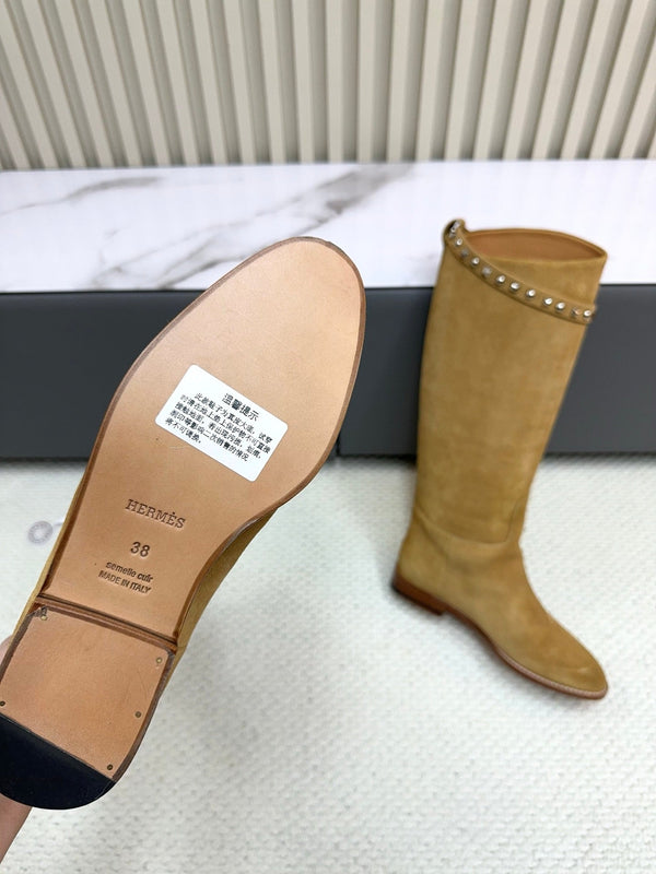 HM 25ss Kelly Buckle Riding Boots Taupe Suede 576119