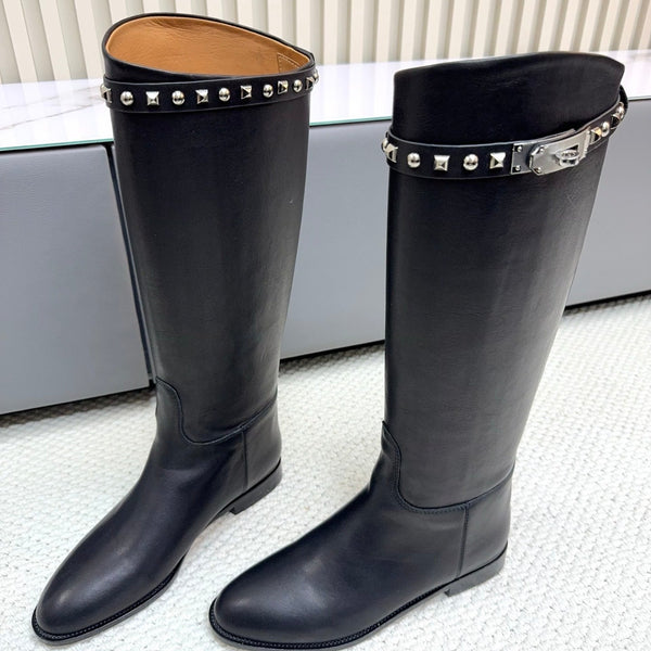 HM 25ss Bottes d'équitation Kelly Buckle en cuir de vachette noir 576121