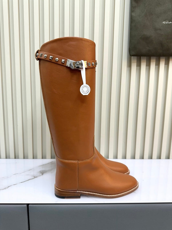 HM 25ss Kelly Buckle Riding Boots Camel Brown Cowhide 576123