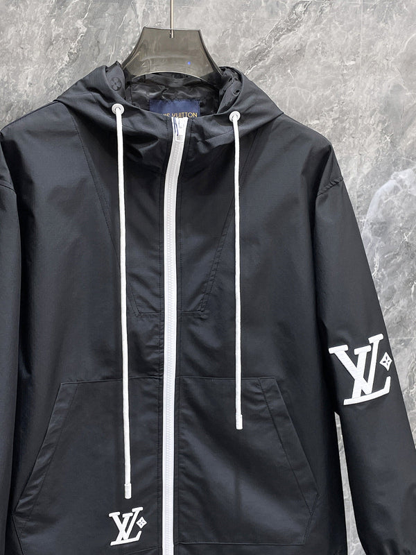 LV BLACK  JACKET 239571