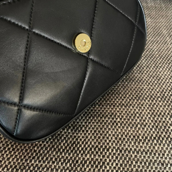 CC 2026 Matelasse Coco Mark Bag 22cm Black Lambskin