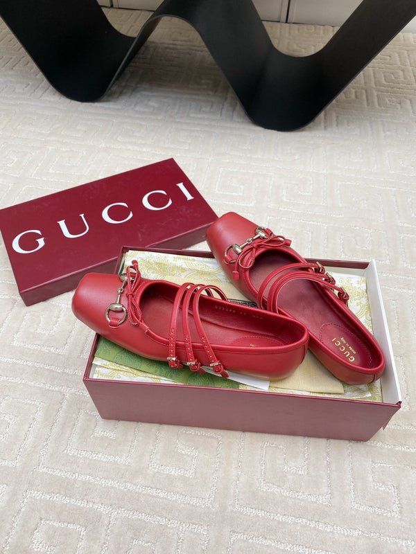 GG BALLET FLAT CREMISON HORIZONTAL STRAPS LAMBS PELLE