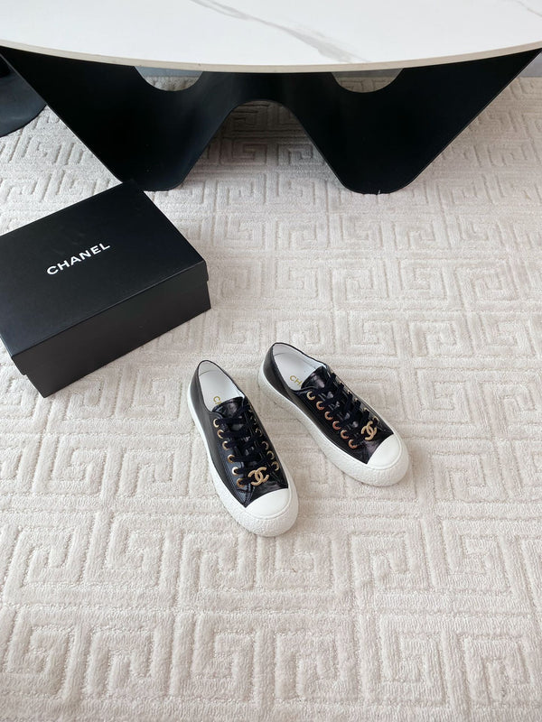 CC Low Sneaker 35mm Black Wrinkled Cowhide