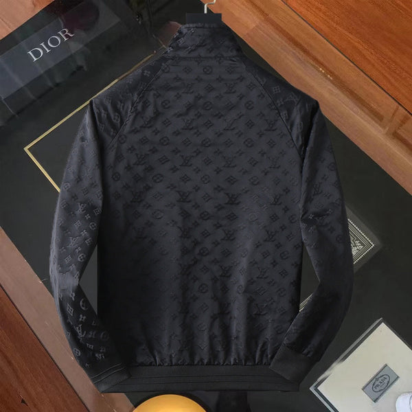 LV JACKET BLACK MONOGRAM 239000