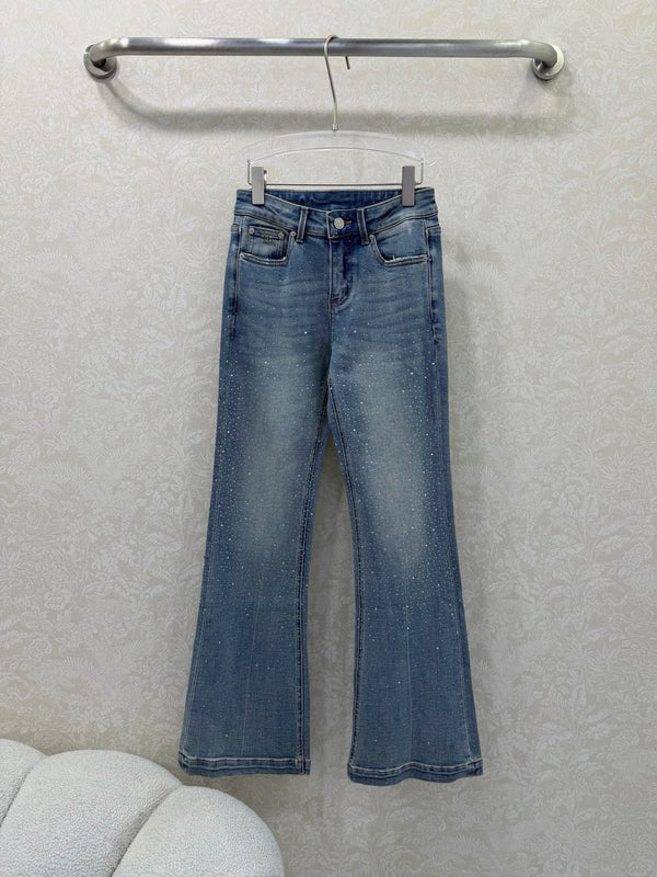 CC 26s Pantalon évasé en jean 353018