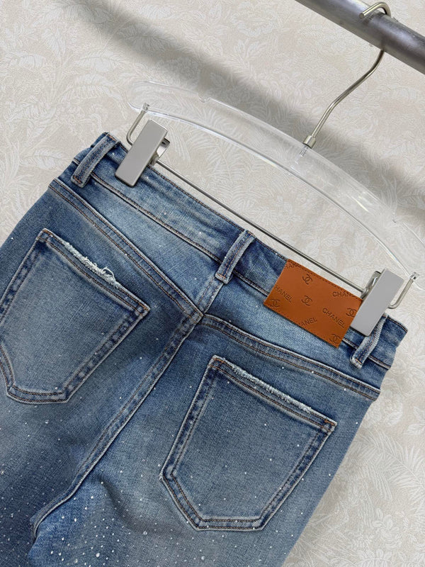CC 26s Pantalon évasé en jean 353018