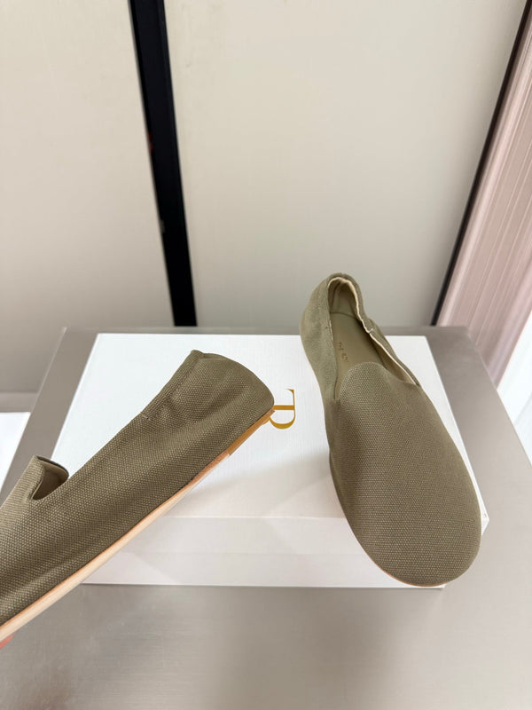 TR Casa Ballet Flat Olive Green Canvas 872477