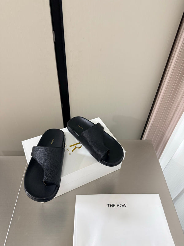 TR Slip-on Sandals Black Cowhide 872484