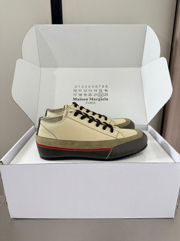 MM Traveler Sneaker Khaki Olive Canvas Sheeepskin 872469