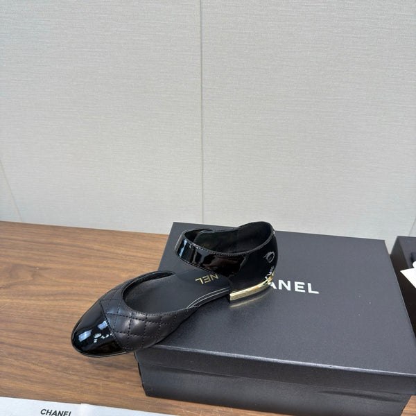CC Quilted Cap Toe Ballerina Flats Black Lamskin & Calfskin 429729