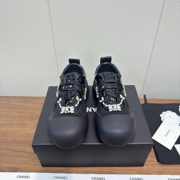 CC 26s Casual Shoes Black Canvas 766798