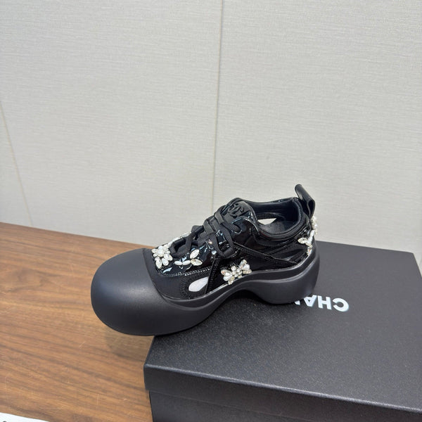 CC 26s Casual Shoes Black Canvas 766798