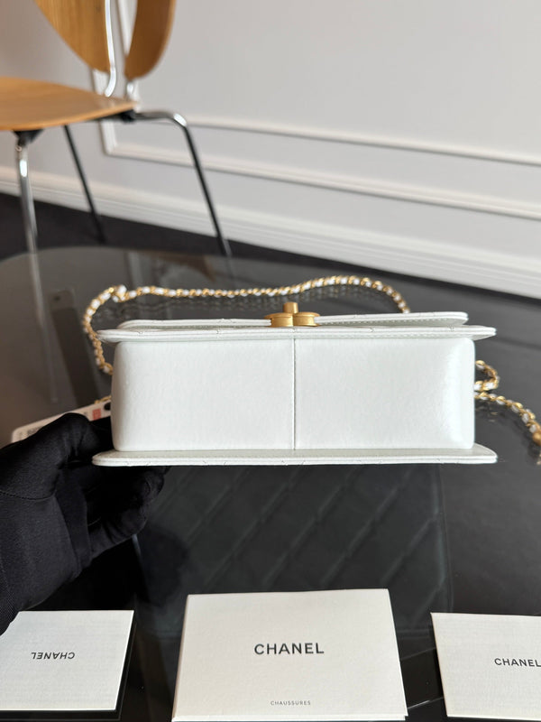 Mini Flap 22cm Pelle di agnello bianca Hardware dorato