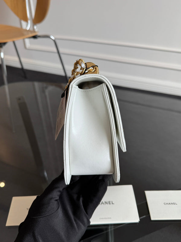 Mini Flap 22cm Pelle di agnello bianca Hardware dorato