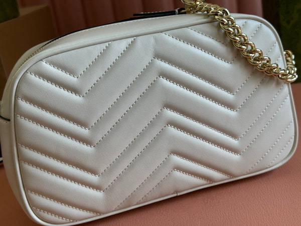 BORSA A TRACOLLA PICCOLA MARMONT 24 IN PELLE DI VITELLO BIANCA E FERRAMENTA ORO