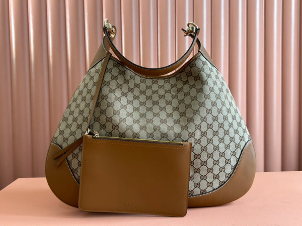 BORSA A SPALLA MEDIA BAD 49 IN TELA MONOGRAM BEIGE E PELLE DI VITELLO MARRONE CON FERRAMENTA ORO