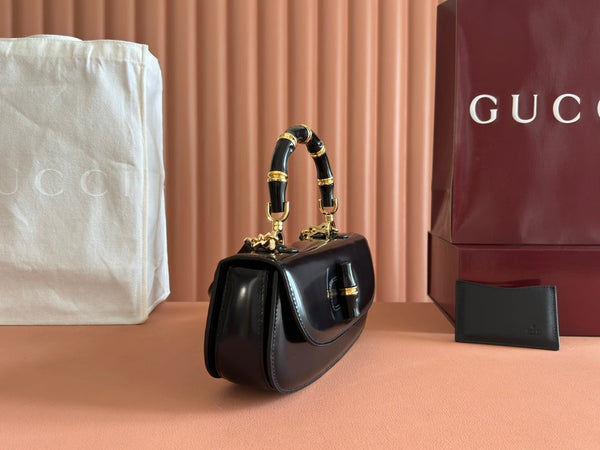 Borsa Gucci Bamboo Diva in pelle nera 255196
