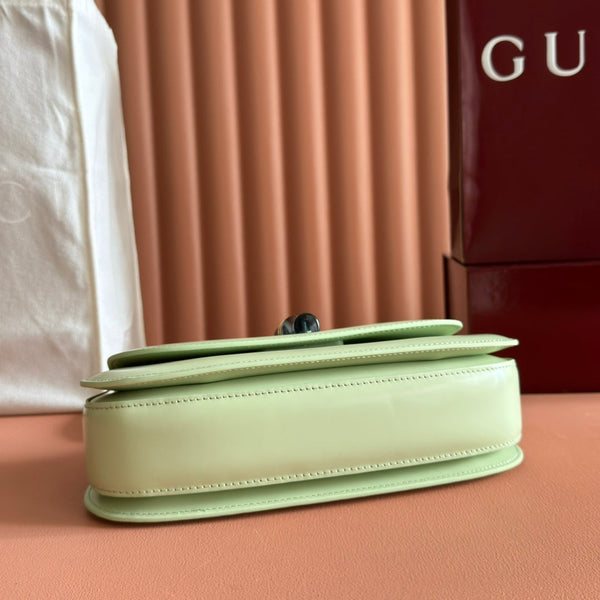 Borsa Gucci Bamboo Diva in pelle verde menta 255199