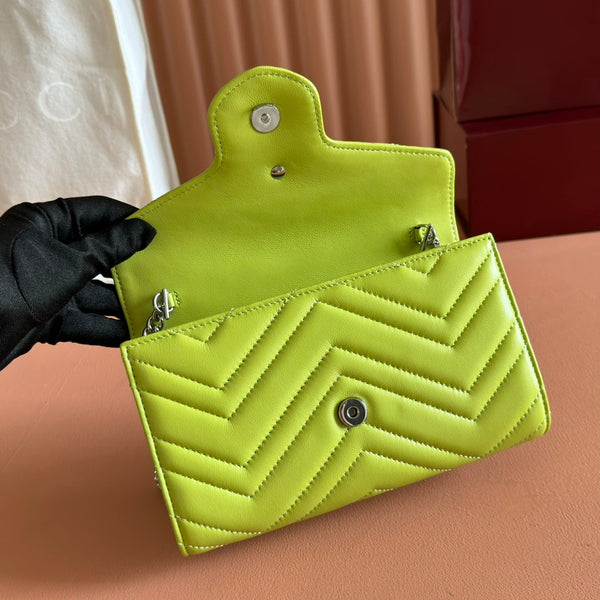 Gucci Marmont Chain Wallet Green Cowhide 254974