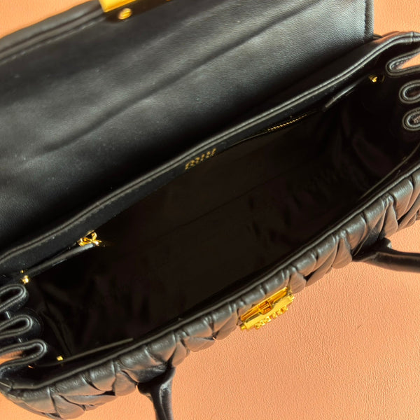 Miu 5bd265 Matelassé Shoulder Bag 28cm Black Lambskin