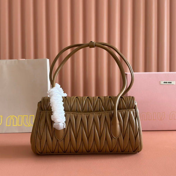 Miu 5bd265 Matelassé Shoulder Bag 28cm Tan Brown Lambskin