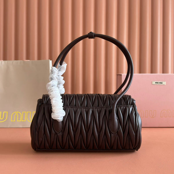 Miu 5bd265 Matelassé Shoulder Bag 28cm Coffee Lambskin