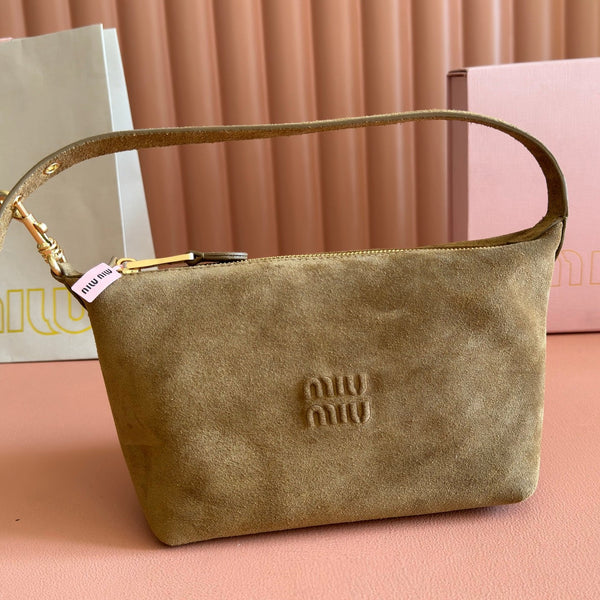 Miu 5NE841 Pouch Camel Suede 280987