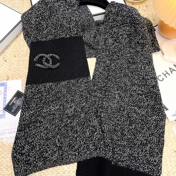 CC 25 Classic Scarf 175cm Black Wool 971060