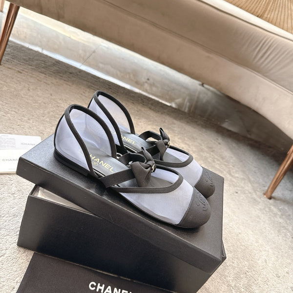 CC 25b Fall-Winter Mary Janes 15mm White Black Mesh & Grosgrain 415779