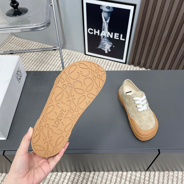 SNEAKER ALLACCIATA TERRA VULCA IN CAMOSCIO MARRONE SABBIA