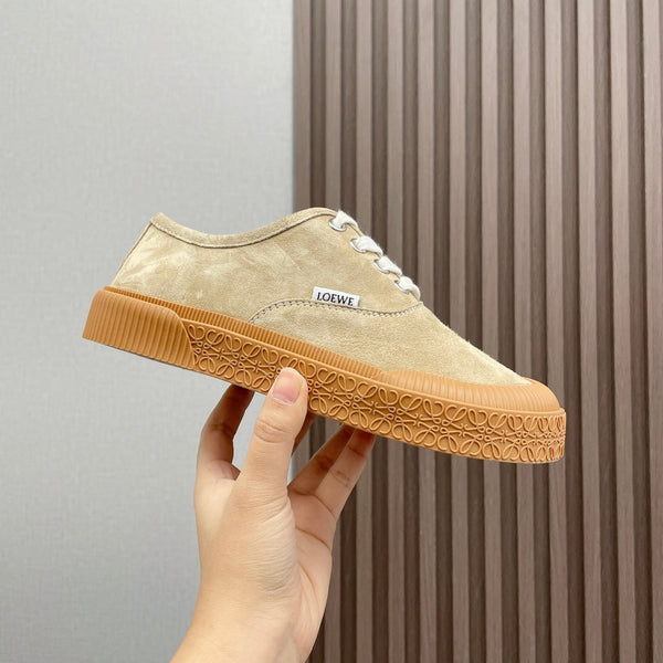 SNEAKER ALLACCIATA TERRA VULCA IN CAMOSCIO MARRONE SABBIA