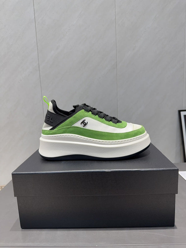 Chanel 25 Sneaker Green White Black Suede 540298