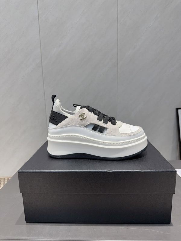 Chanel 25 Sneaker Black White Suede 540306