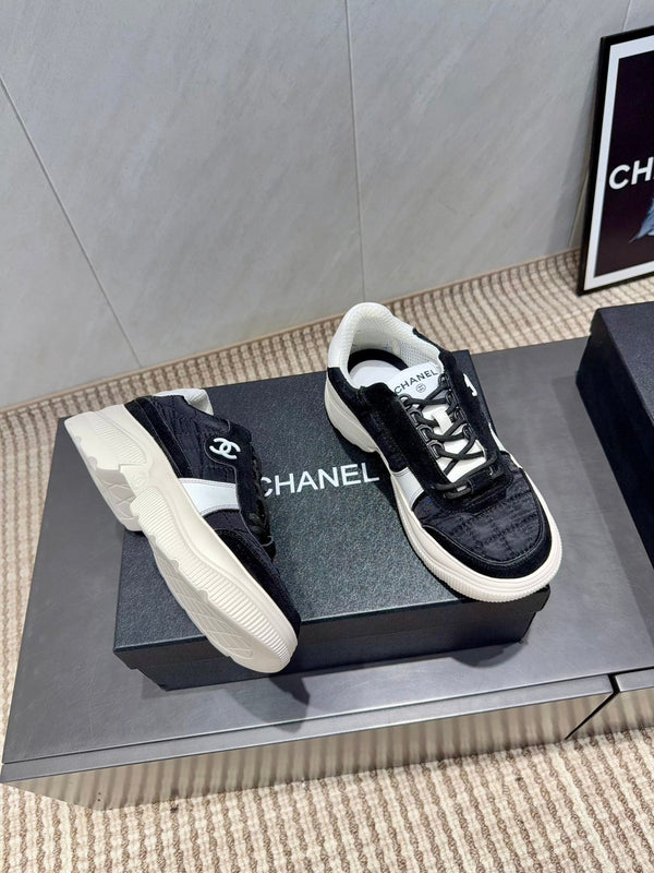 Chanel 25 Sneaker Black White Suede Fabric 540330
