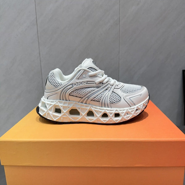 CD B35 NXXT Baskets en caoutchouc maillé blanc 614257