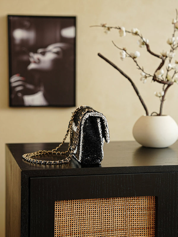 CC 2025 Flap Bag Black White Sequin 308600