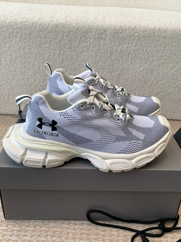 SNEAKER UNDER ARMOUR 3XL KNIT IN POLIESTERE GRIGIO CHIARO BIANCO E NERO
