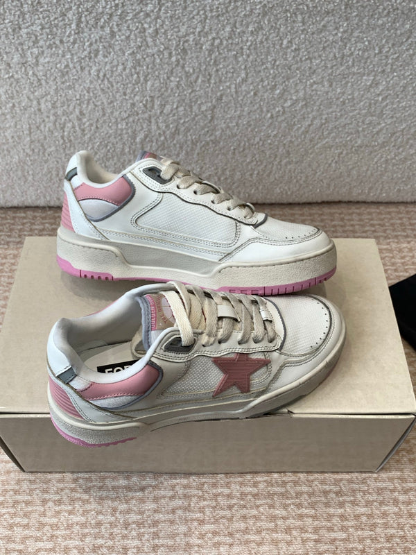 FORTY2 SNEAKERS WITH PINK STAR AND WHITE LEATHER HEEL TAB